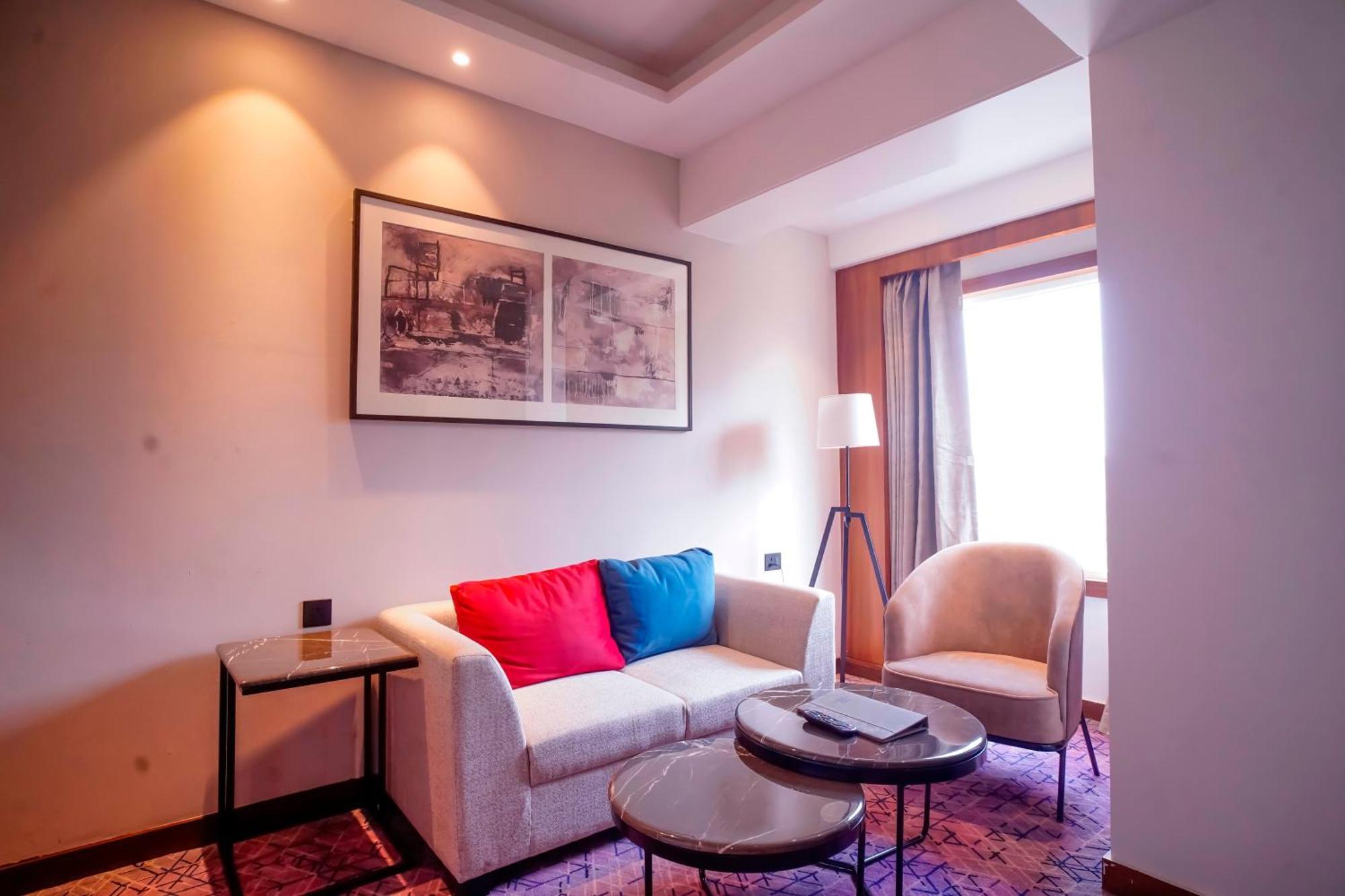 Ishaan Sarovar Portico Deoghar Kültér fotó